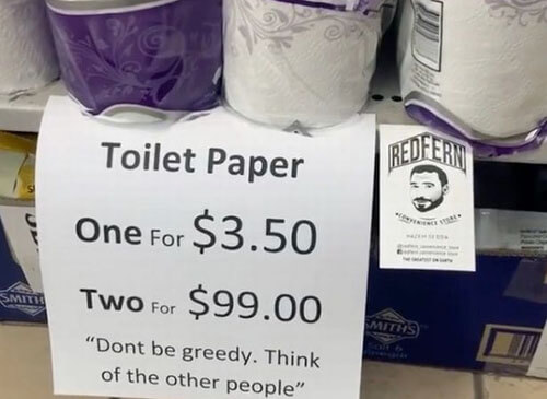 Мужчину, продающего туалетную бумагу по запредельной цене, многие считают гением