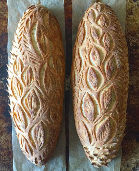 Кулинарка превращает хлеб в шедевральные произведения искусства