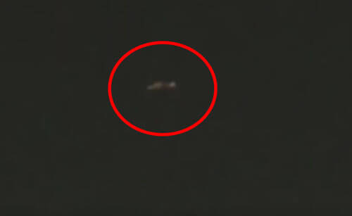 НЛО, появившийся из белой дымки, через некоторое время исчез таинственным образом